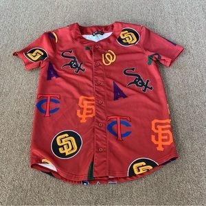 Rebel Minds Baseball Shirt Men Size M Red Curve‎ Hem Short Sleeve Button Up Logo